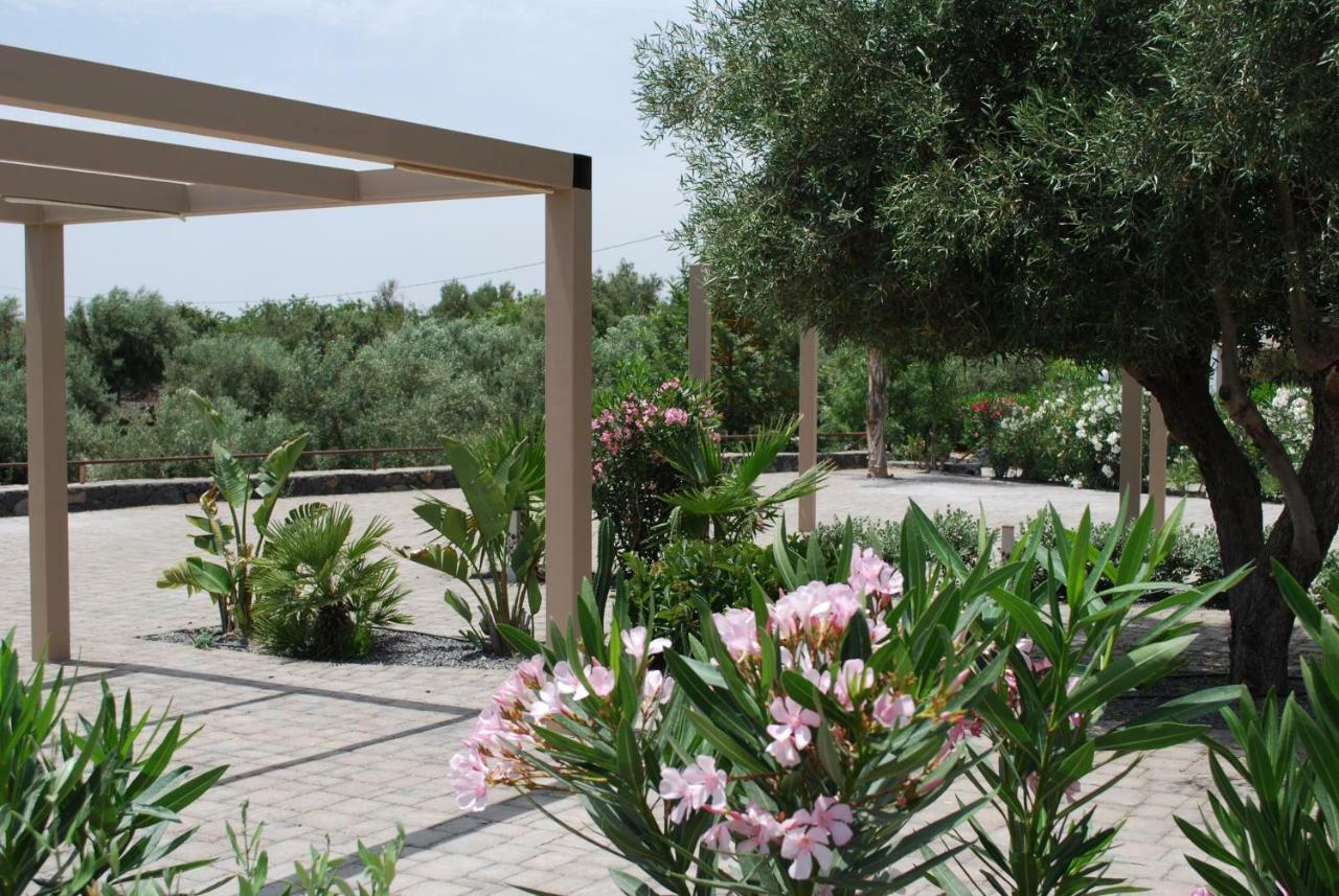 Etna Hills Scalilli Hotel Paterno  Exterior photo